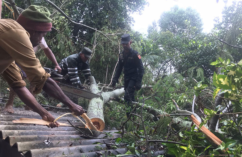 ආපදා තත්ත්වයයෙන් පීඩාවට පත් ජනතාවට වන්දි 