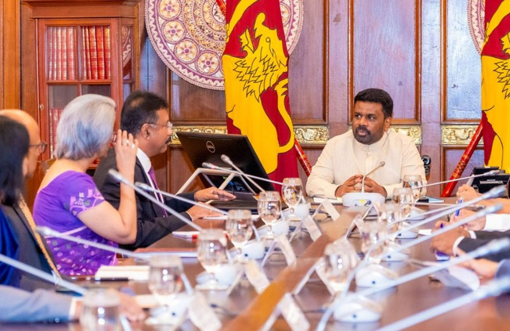 රට තුළ සිදුව ඇති පරිවර්තනය පිළිබඳ පණිවිඩය ජාත්‍යන්තරයට ගෙන යාම රාජ්‍ය තාන්ත්‍රිකයන්ගේ වගකීමක් - ජනපති