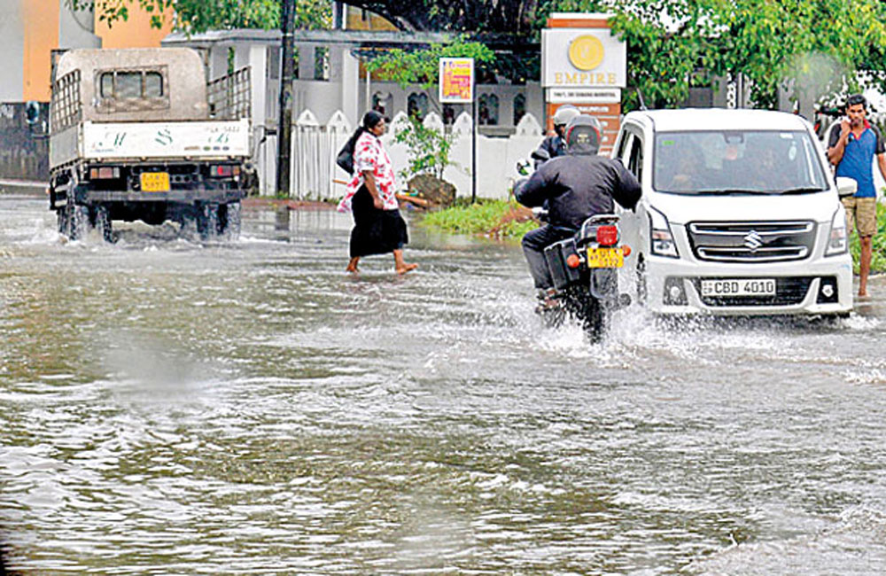 ඉදිරි පැය 36දීත් තද වැසි 